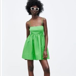 Zara Contrasting voluminous dress